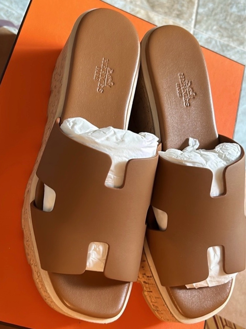🤎Hermes Eze 30 🤎 great Like New condition sandal